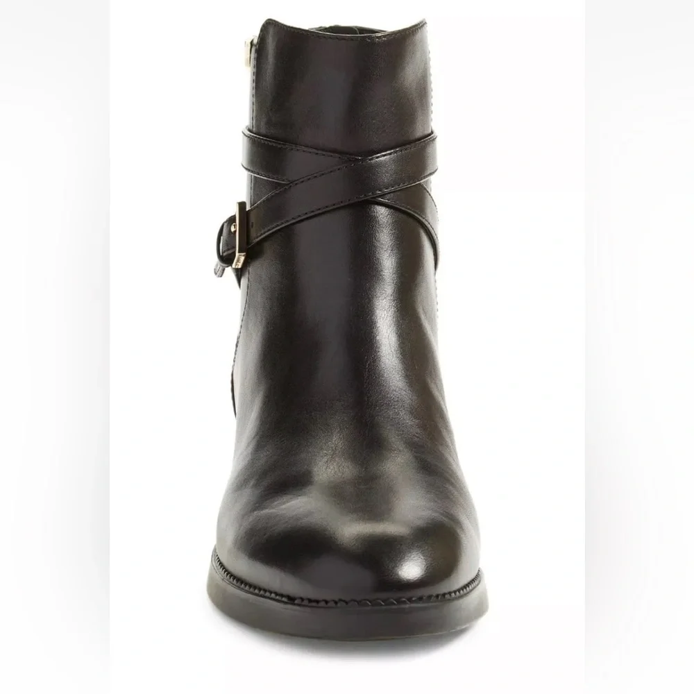 Tory Burch Sidney Booties Ankle‎ Boots Black Soft Leather Logo Sz 7.5